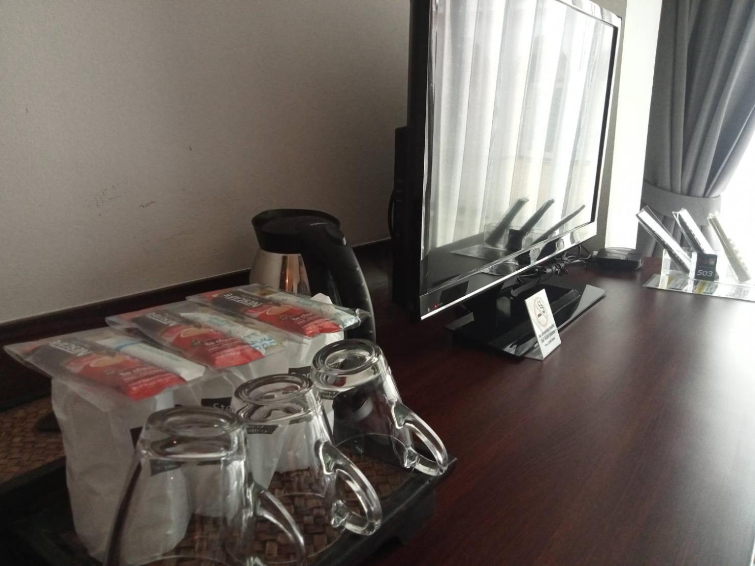 Collection O The Bangkok Airport Link Suite Екстер'єр фото