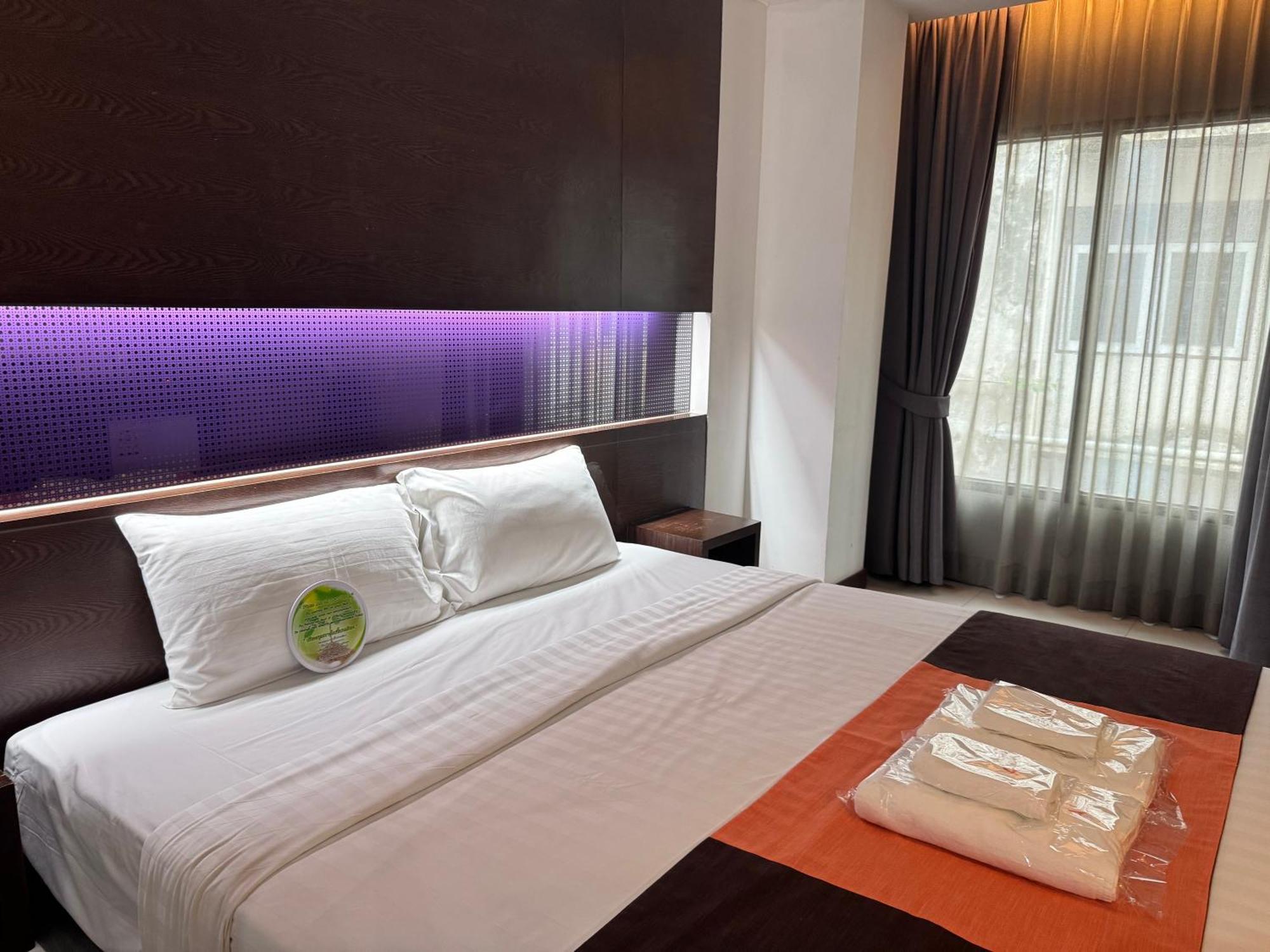 Collection O The Bangkok Airport Link Suite Екстер'єр фото