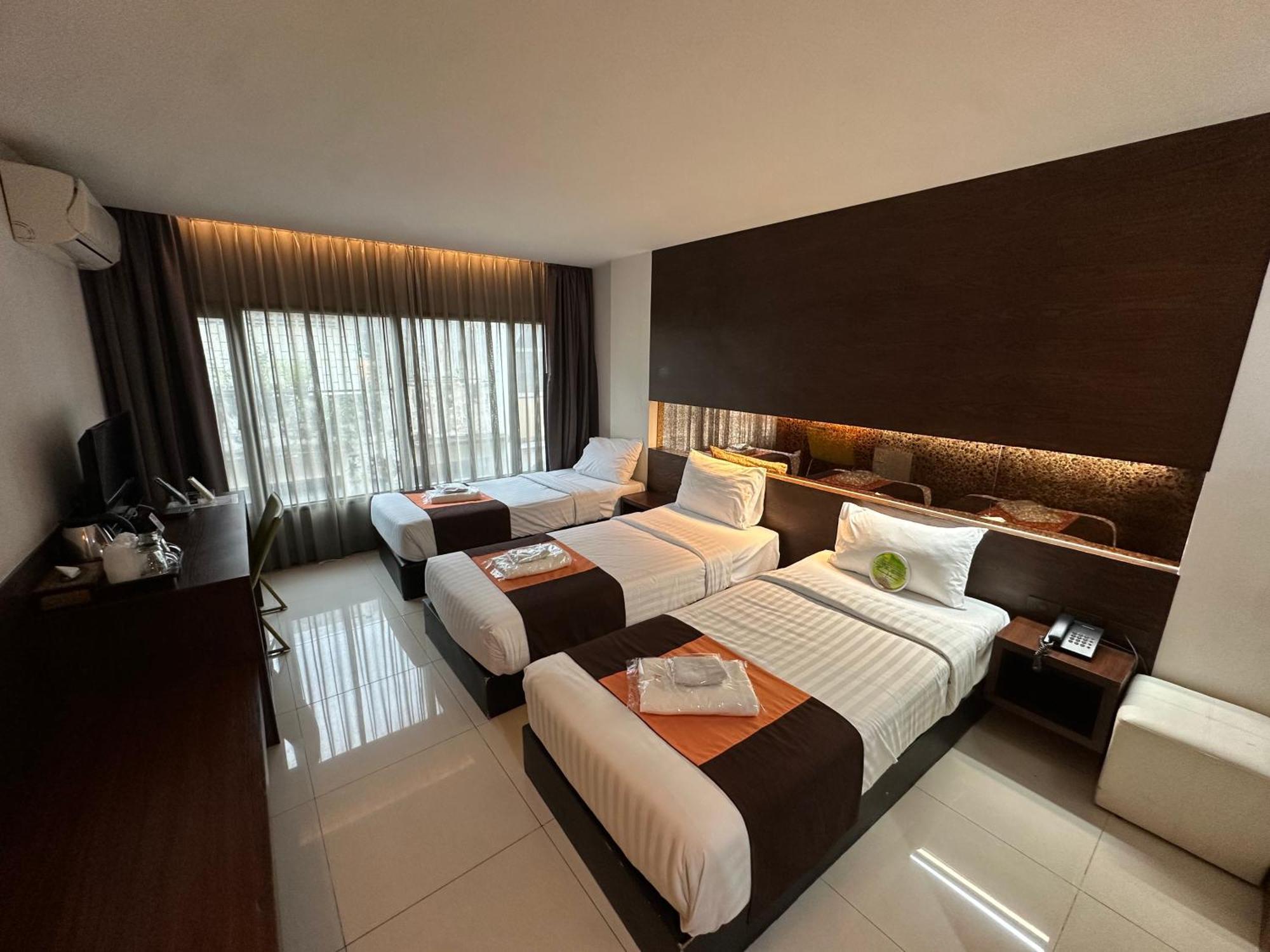 Collection O The Bangkok Airport Link Suite Екстер'єр фото